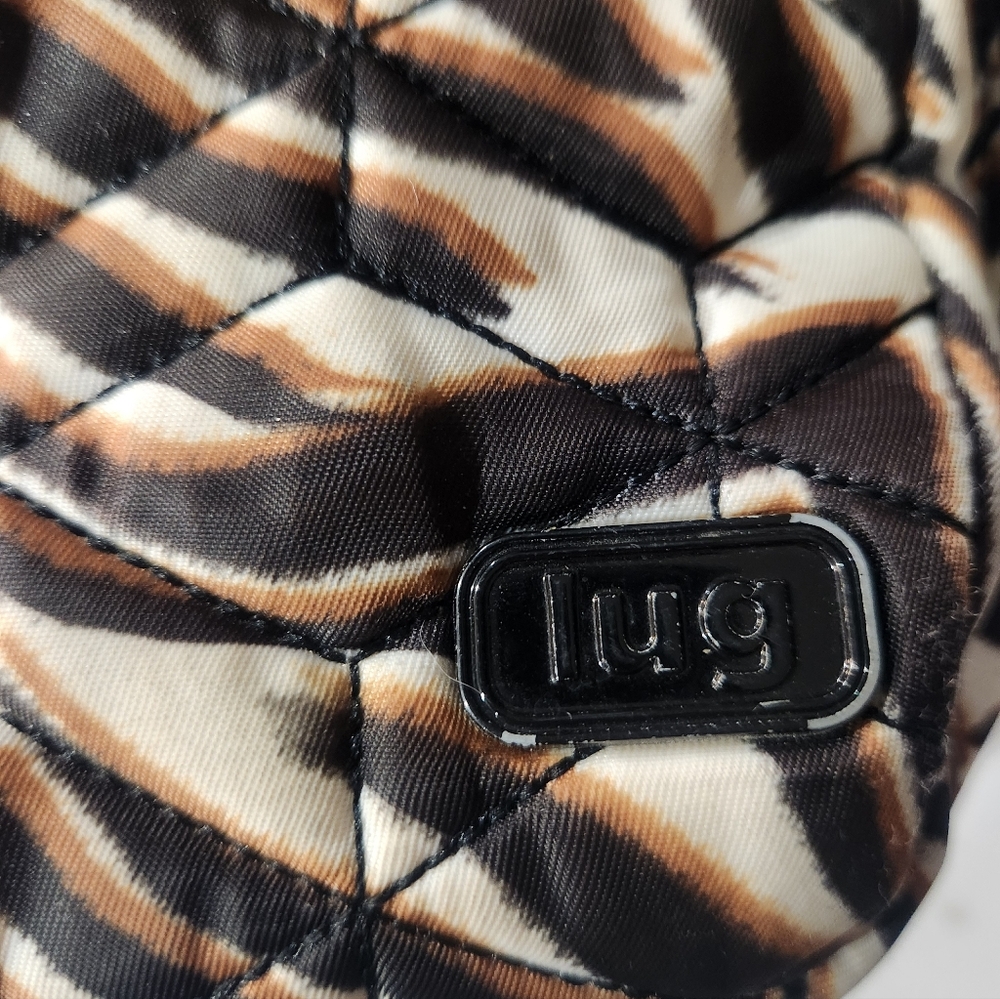 Lug Ranger 2 RFID Medium Crossbody Bag | Zebra Sand Pattern *flaws" - Picture 2 of 15